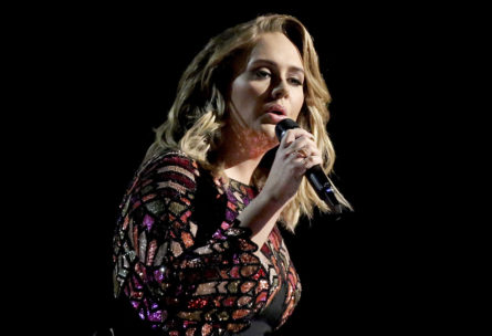 Adele durante un concierto (Gtres)